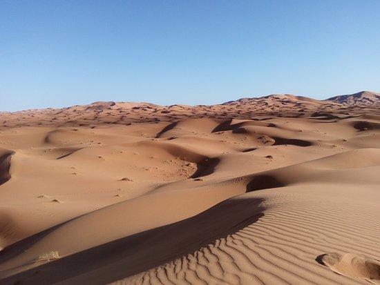Mari Desert Camp Мерзуга Экстерьер фото